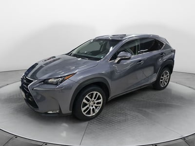 Lexus NX Hybrid 4WD Executive  del 2015 usata a San Lazzaro di Savena