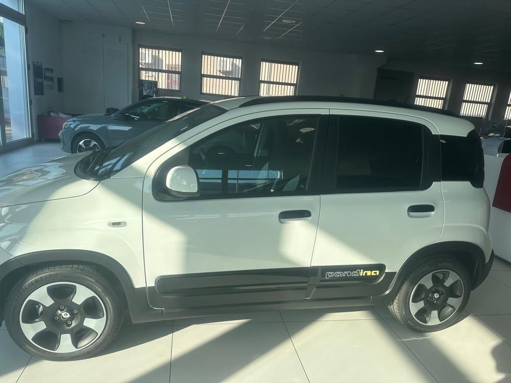 Fiat Panda Cross nuova a Benevento (3)