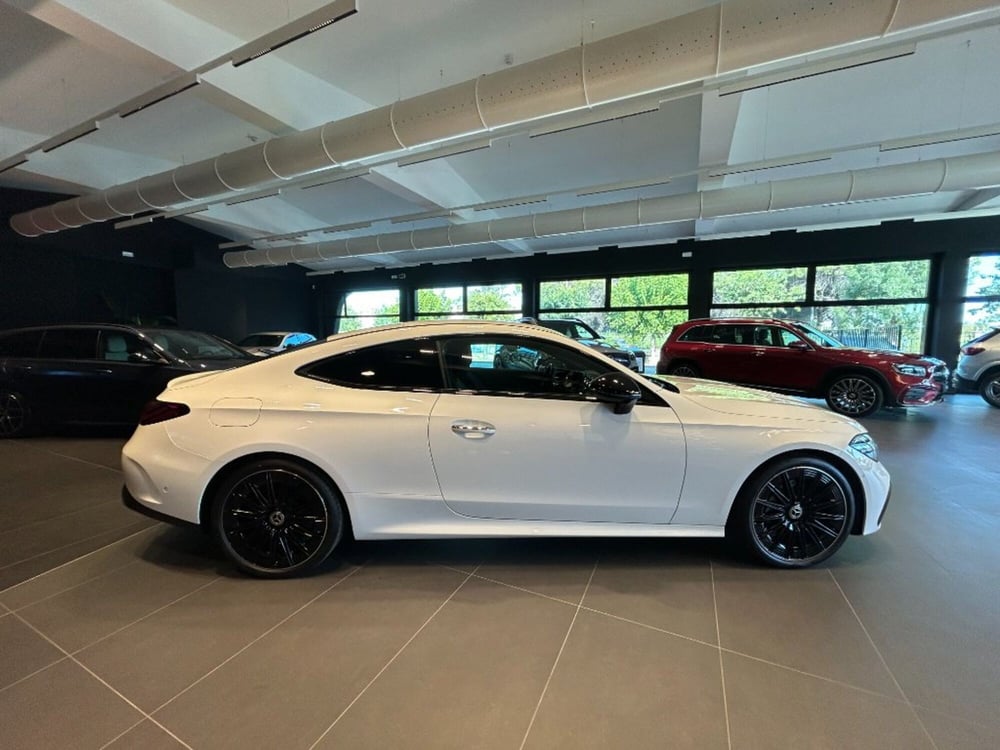 Mercedes-Benz CLE Coupé nuova a Siena (7)