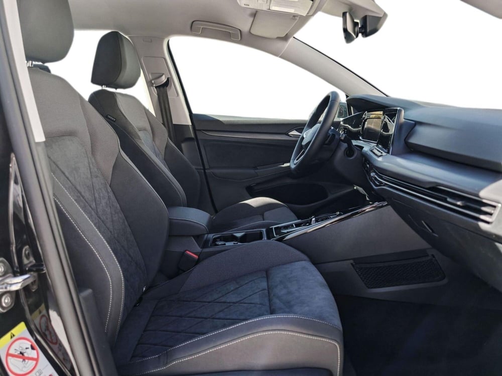 Volkswagen Golf nuova a Palermo (7)