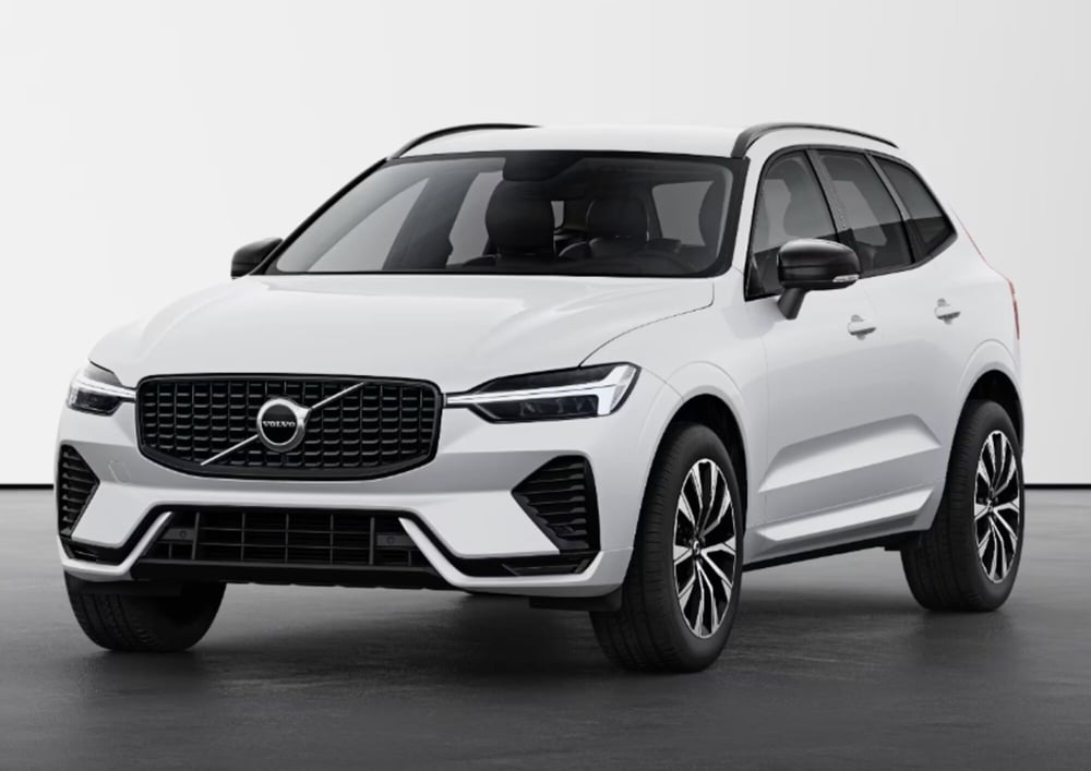 Volvo XC60 nuova a Parma