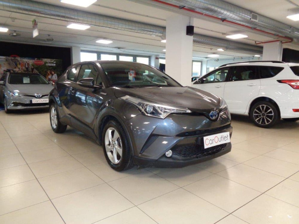 Toyota Toyota C-HR usata a Torino (2)