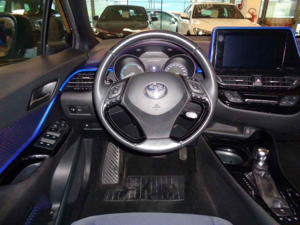 Toyota Toyota C-HR usata a Torino (12)