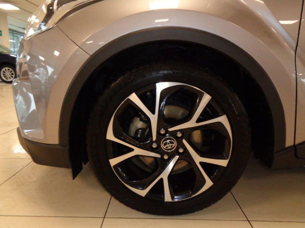 Toyota Toyota C-HR usata a Torino (8)