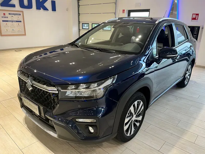 Suzuki S-Cross nuova a Vercelli