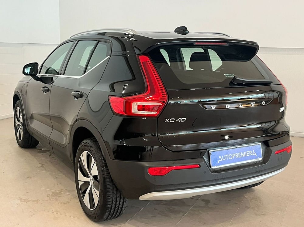 Volvo XC40 usata a Como (11)