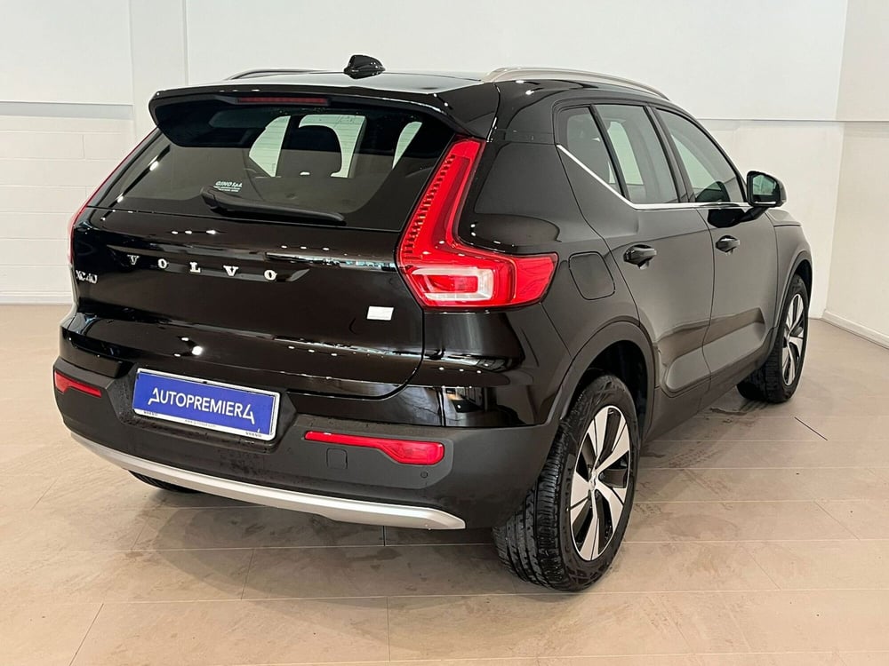 Volvo XC40 usata a Como (14)