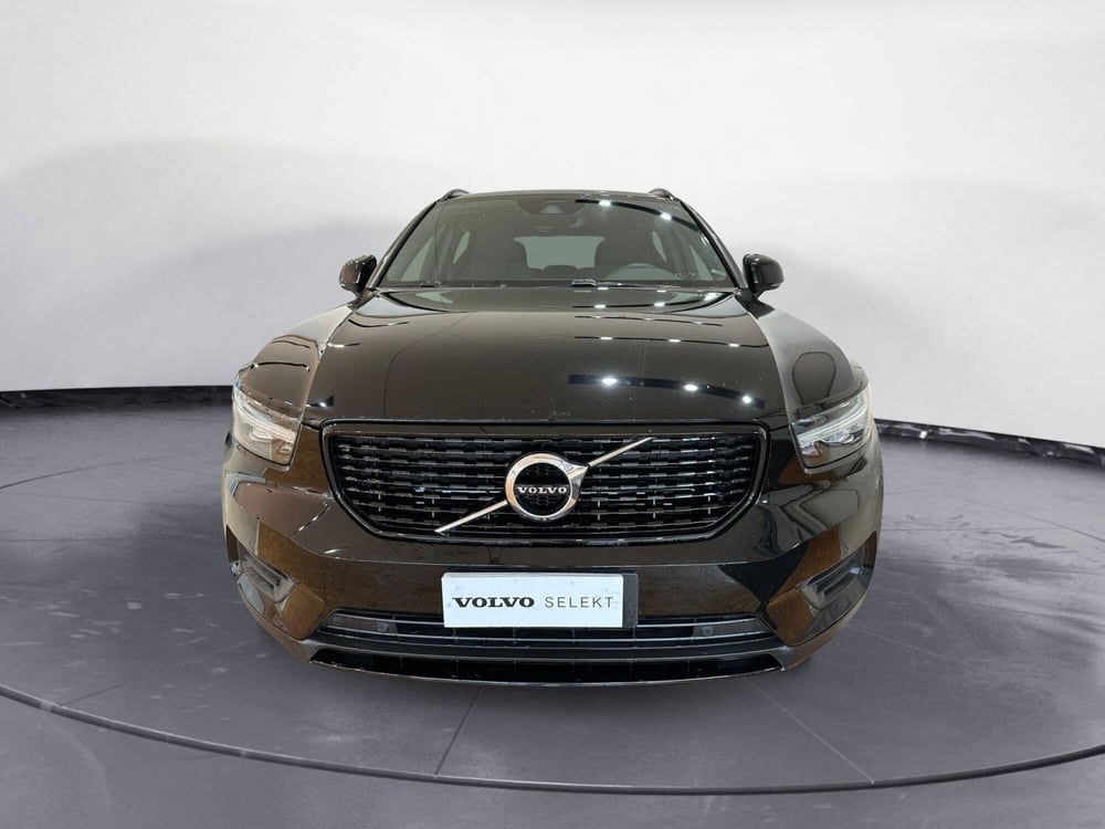 Volvo XC40 usata a Como (2)