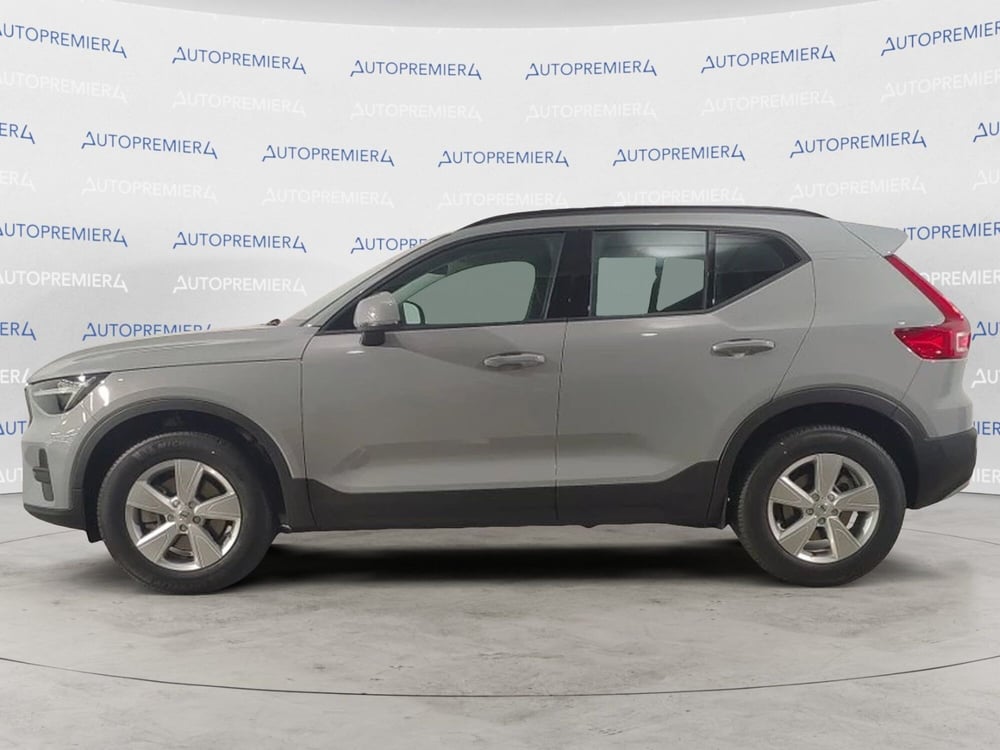 Volvo XC40 nuova a Como (3)