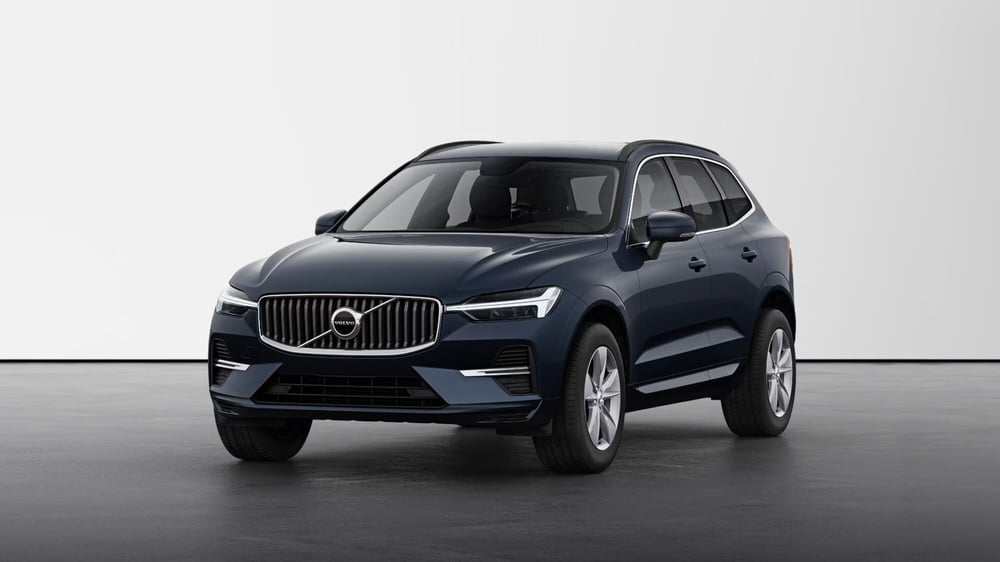 Volvo XC60 nuova a Como