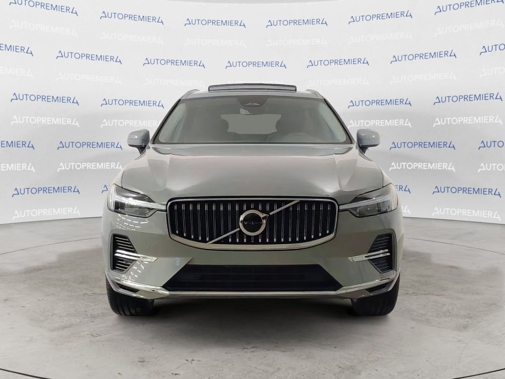 Volvo XC60 nuova a Como (2)