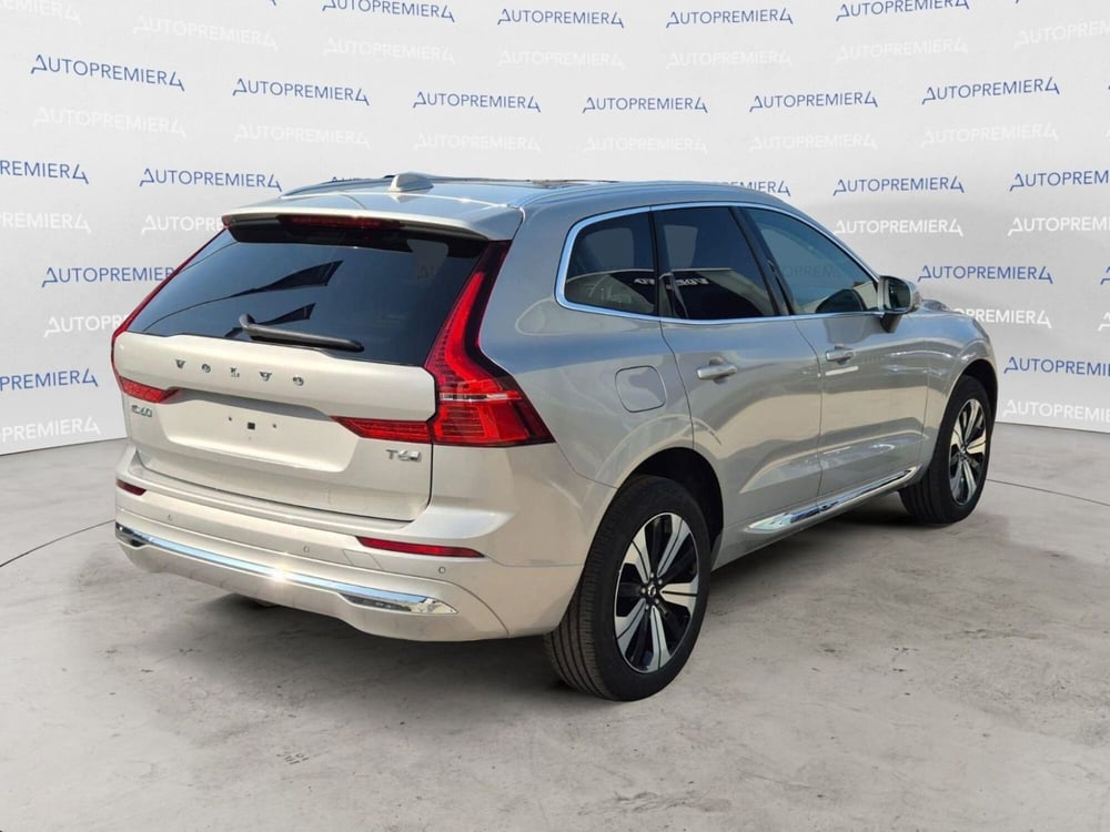 Volvo XC60 nuova a Como (5)