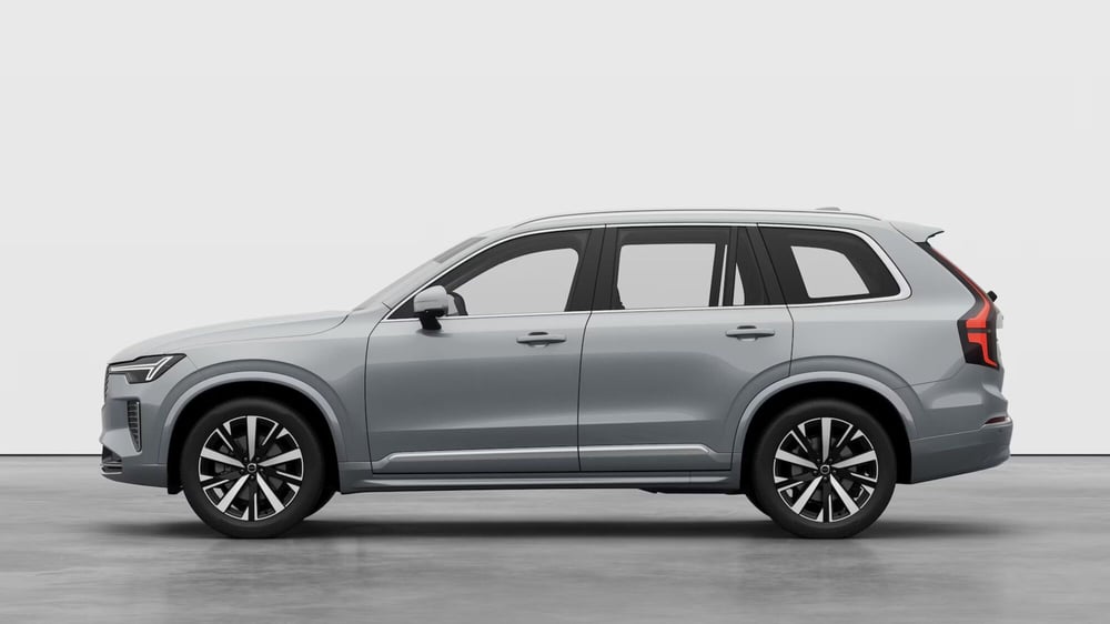 Volvo XC90 nuova a Como (3)