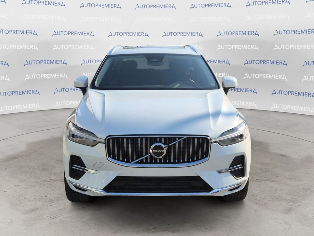 Volvo XC60 nuova a Como (2)