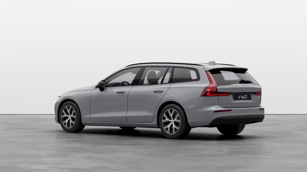 Volvo V60 nuova a Como (4)