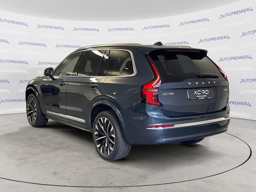 Volvo XC90 nuova a Como (4)