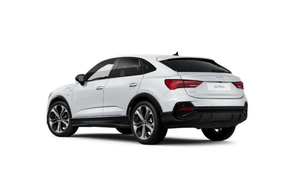 Audi Q3 Sportback nuova a Avellino (4)