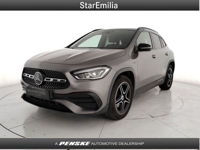 Mercedes-Benz GLA SUV 250 e EQ-Power Automatic Premium del 2020 usata a Casalecchio di Reno