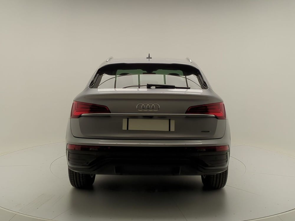 Audi Q5 Sportback nuova a Avellino (6)