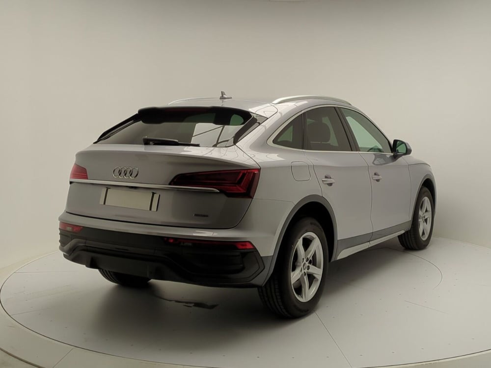 Audi Q5 Sportback nuova a Avellino (7)