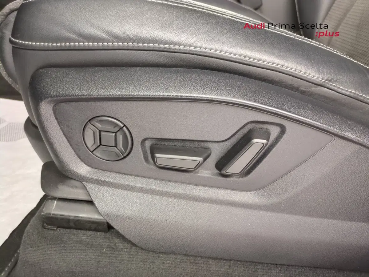 Audi Q8 usata a Avellino (17)