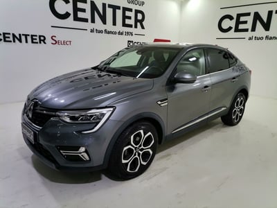 Renault Arkana 140 CV EDC Techno  del 2023 usata a Salerno