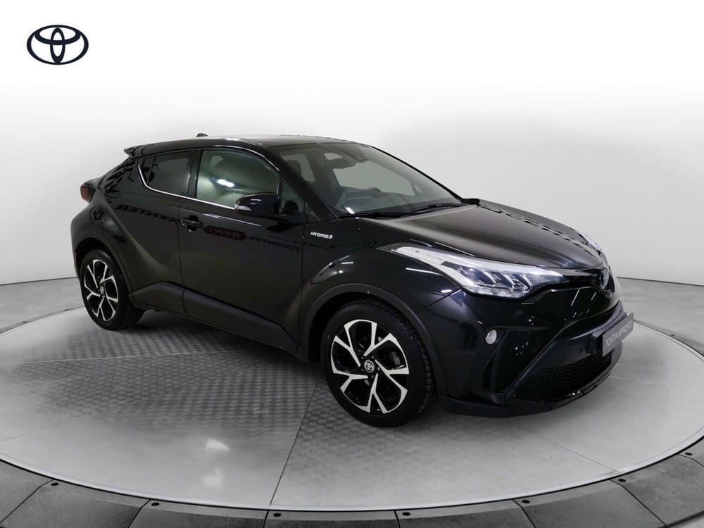 Toyota Toyota C-HR usata a Salerno (3)