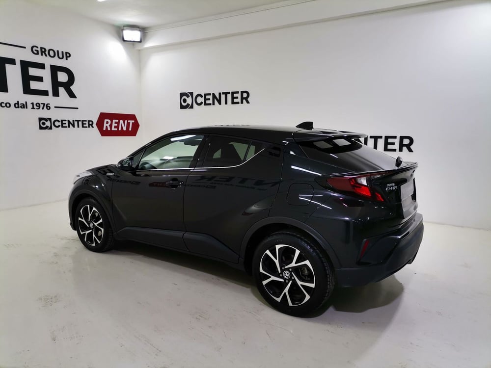 Toyota Toyota C-HR usata a Salerno (6)