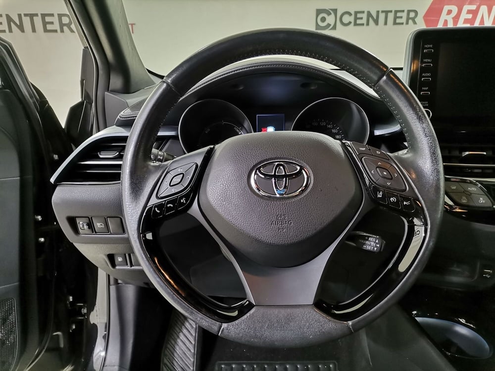 Toyota Toyota C-HR usata a Salerno (8)