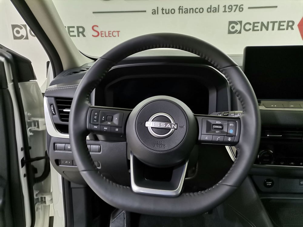 Nissan Qashqai nuova a Salerno (8)