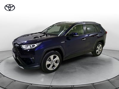 Toyota Rav4 HV (218CV) E-CVT 2WD Style  del 2019 usata a Salerno