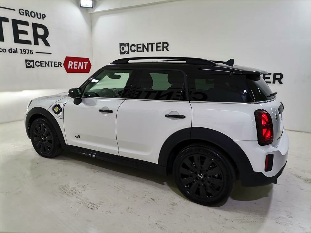 MINI Mini Countryman nuova a Salerno (4)