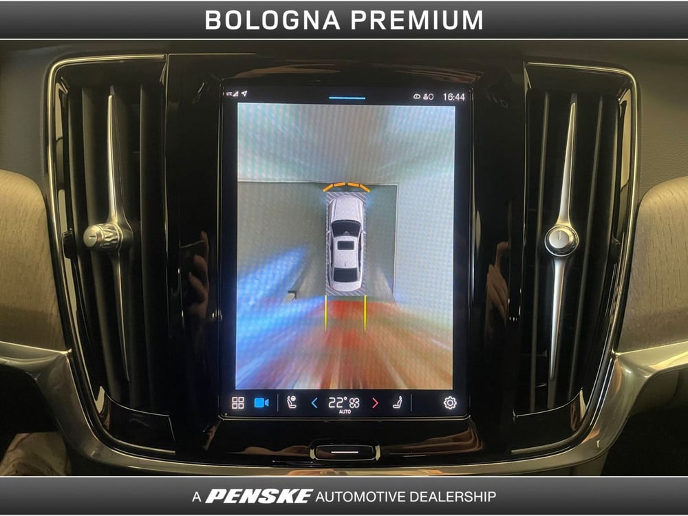 Volvo S90 nuova a Bologna (13)