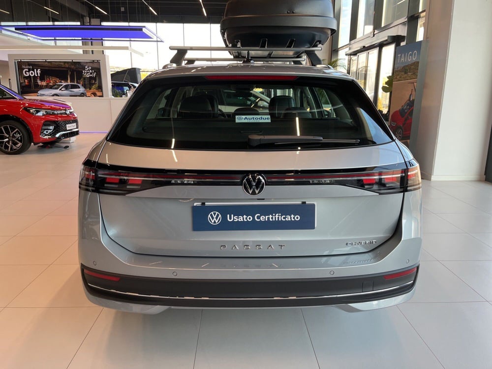 Volkswagen Passat nuova a Salerno (20)