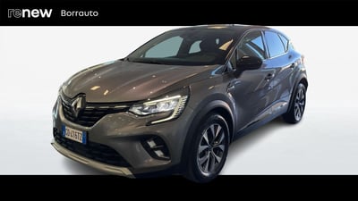 Renault Captur Plug-in Hybrid E-Tech 160 CV Intens  del 2021 usata a Montebelluna