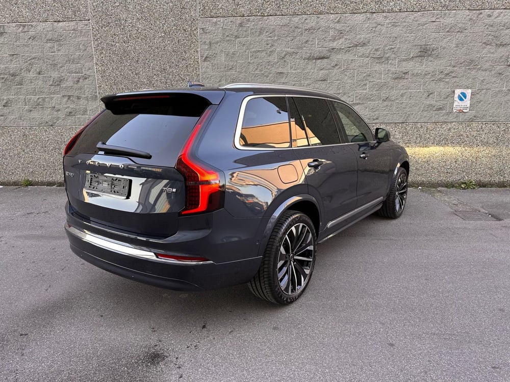 Volvo XC90 nuova a Bergamo (2)