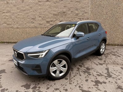 Volvo XC40 B4 AWD automatico Core del 2022 usata a Bergamo