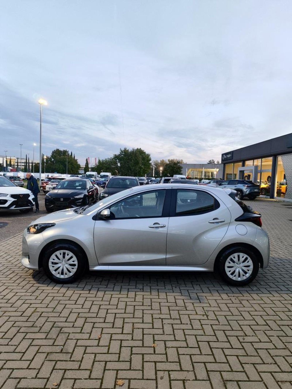 Toyota Yaris nuova a Perugia (2)