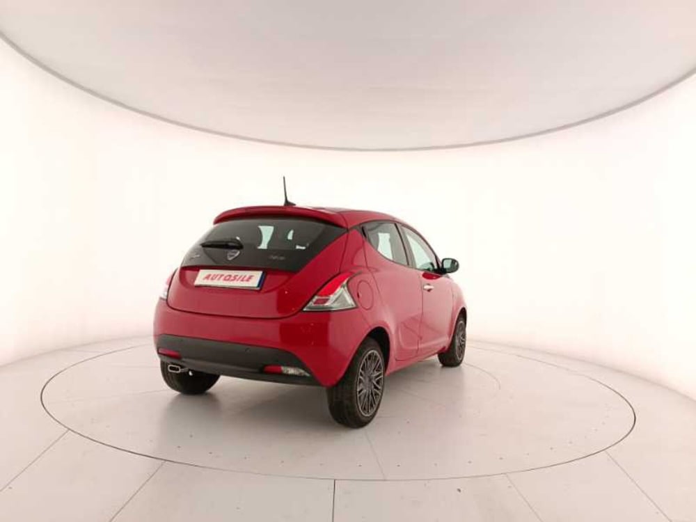 Lancia Ypsilon usata a Treviso (6)