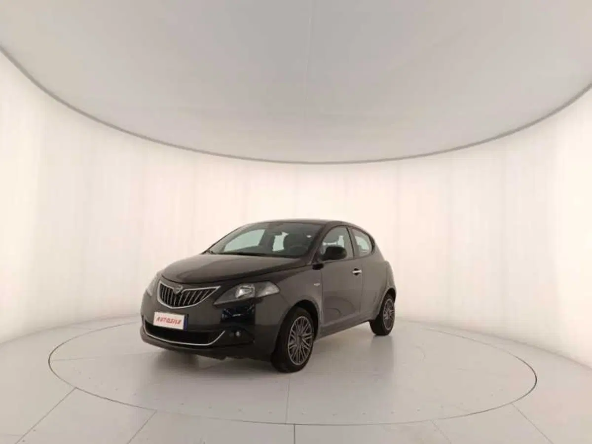 Lancia Ypsilon usata a Treviso