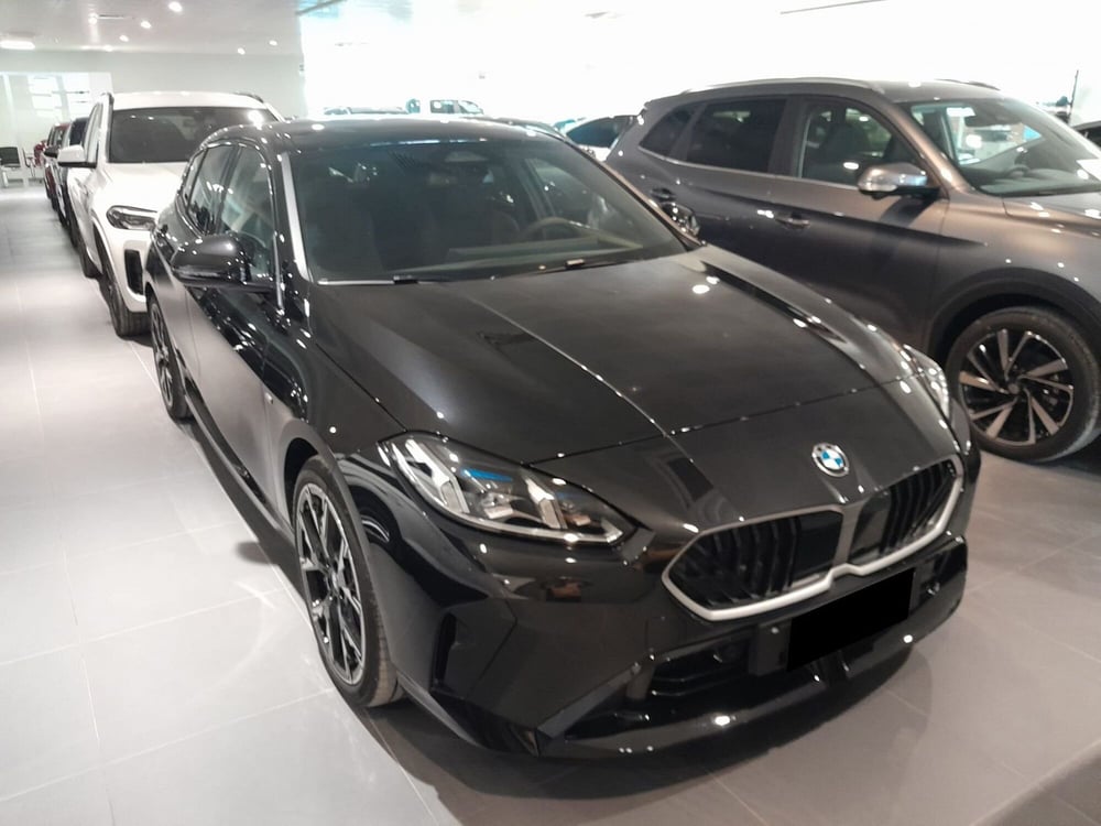 BMW Serie 1 nuova a Asti (3)