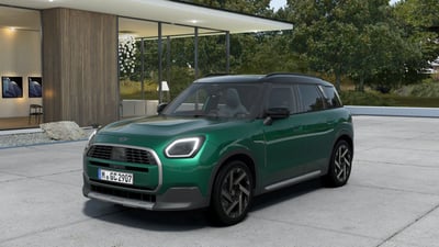 MINI Mini Countryman E Favoured nuova a Alba