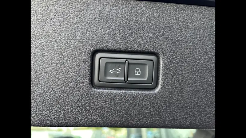 Audi Q8 Sportback usata a Palermo (15)