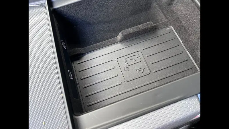 Audi Q8 Sportback usata a Palermo (8)