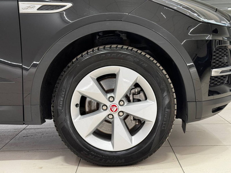 Jaguar E-Pace usata a Savona (9)