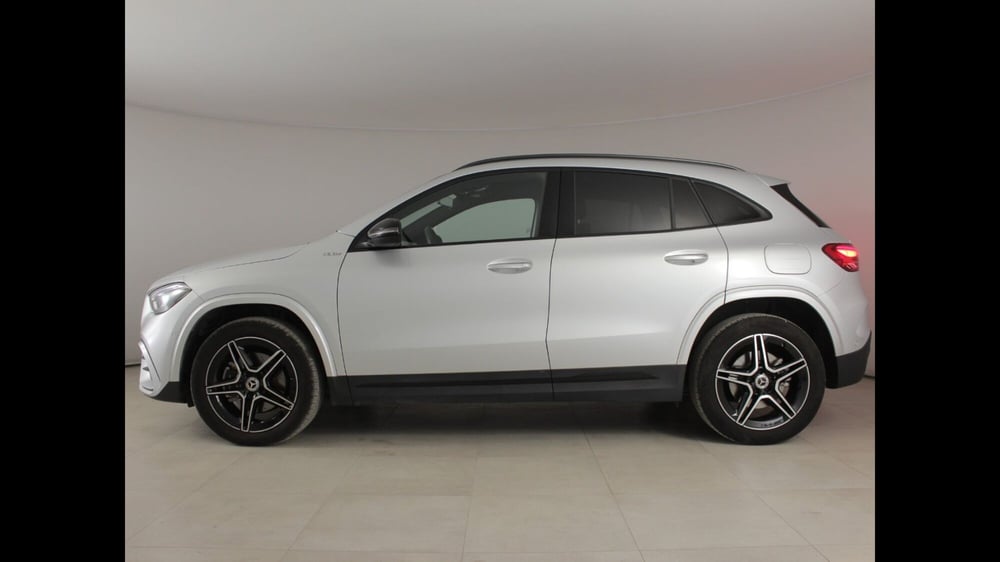 Mercedes-Benz GLA SUV usata a Palermo (2)