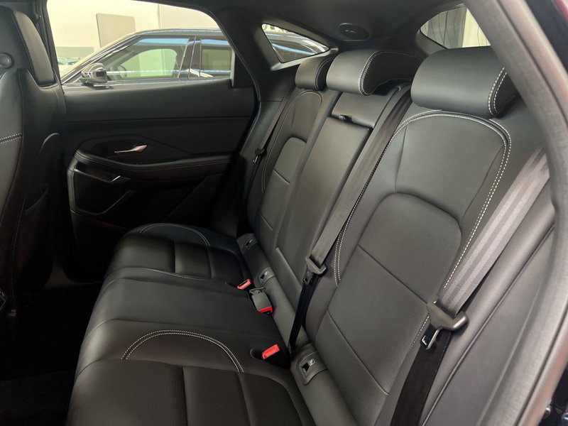 Jaguar E-Pace usata a Arezzo (5)