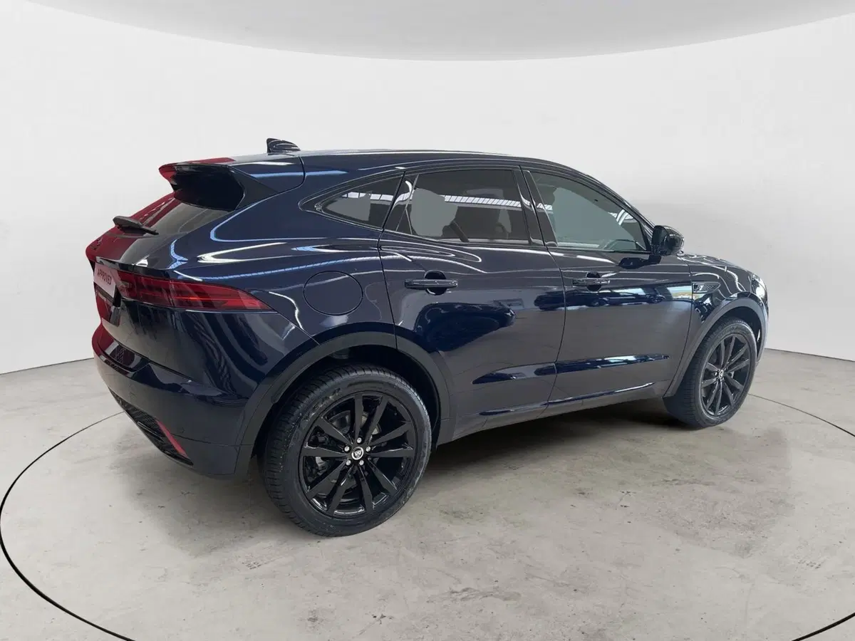 Jaguar E-Pace usata a Arezzo (6)