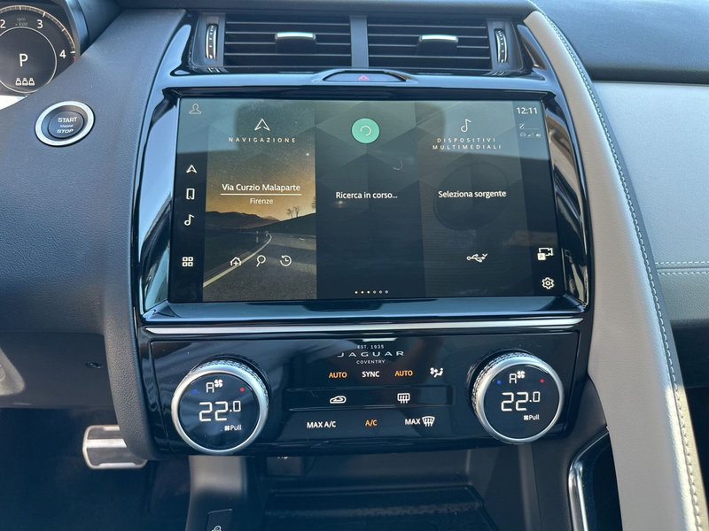 Jaguar E-Pace usata a Arezzo (10)