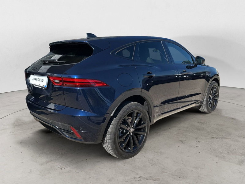 Jaguar E-Pace usata a Arezzo (2)